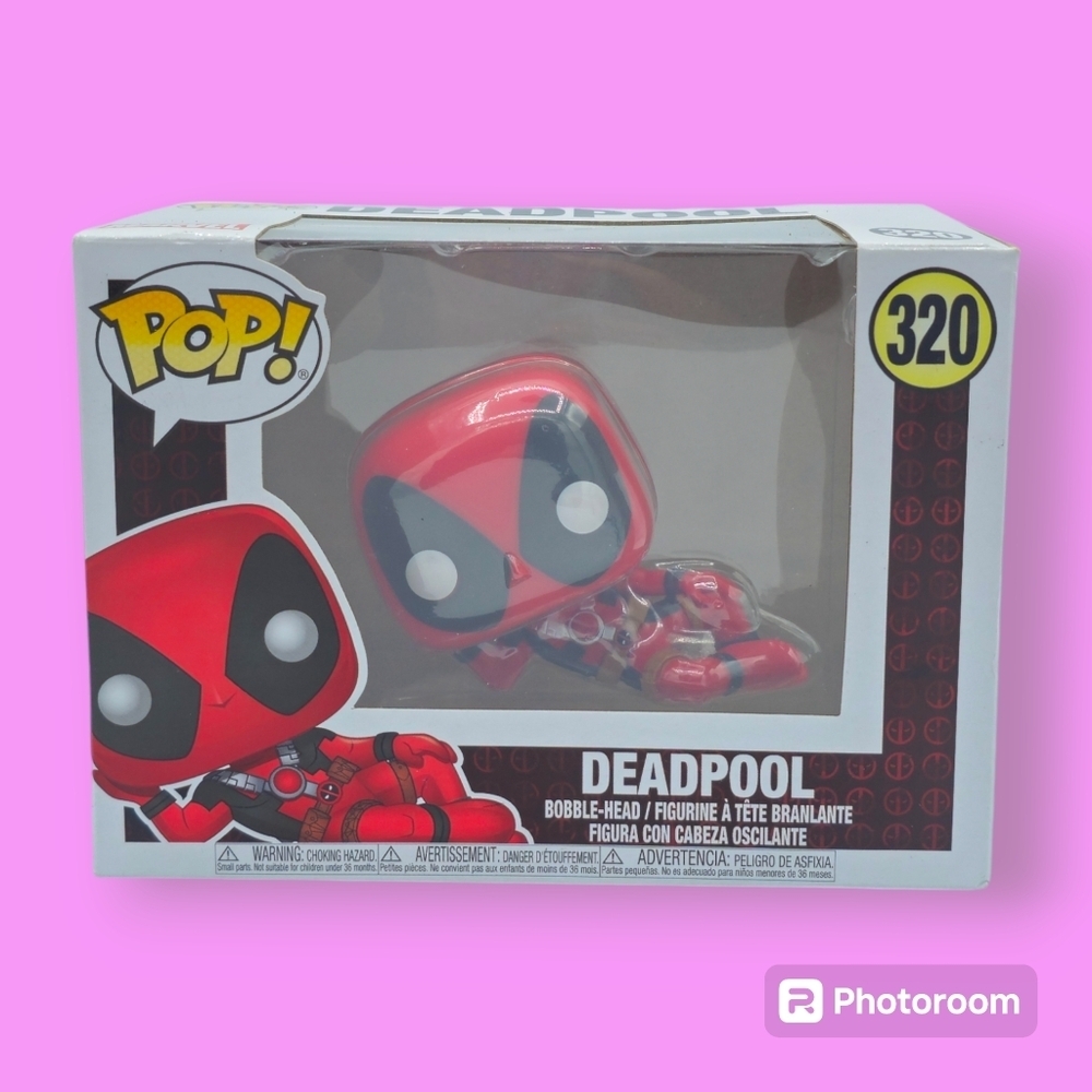 Funko POP! Marvel Deadpool Parody #320 Vinyl Bobble Figure - Picture 1 of 11